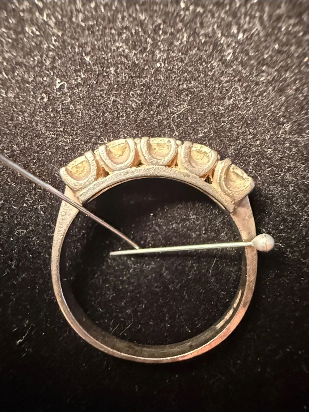 Classic Five-Stone Silver Band Ring with Clear Stones Size 10